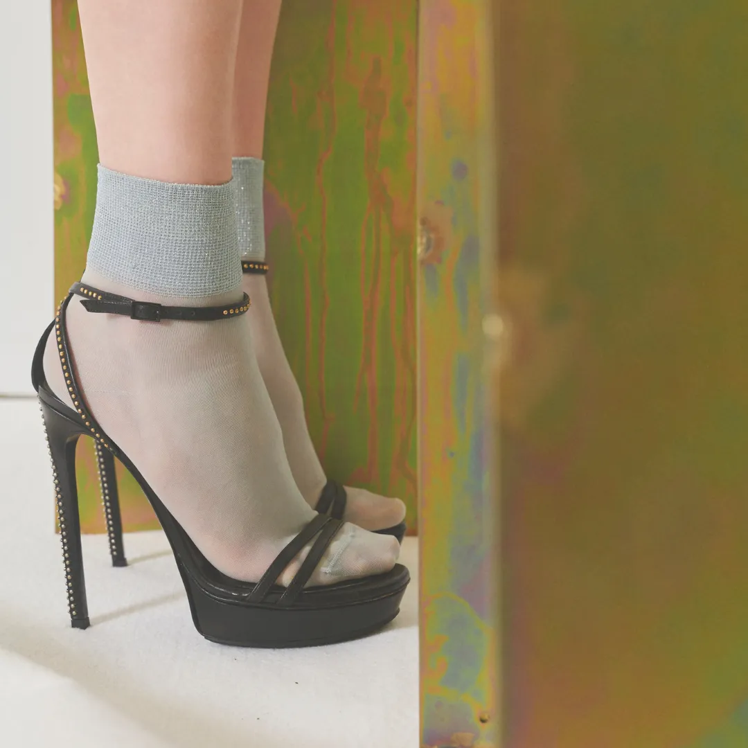 021132511 Semi-Sheer Top Lamé Anklet Socks