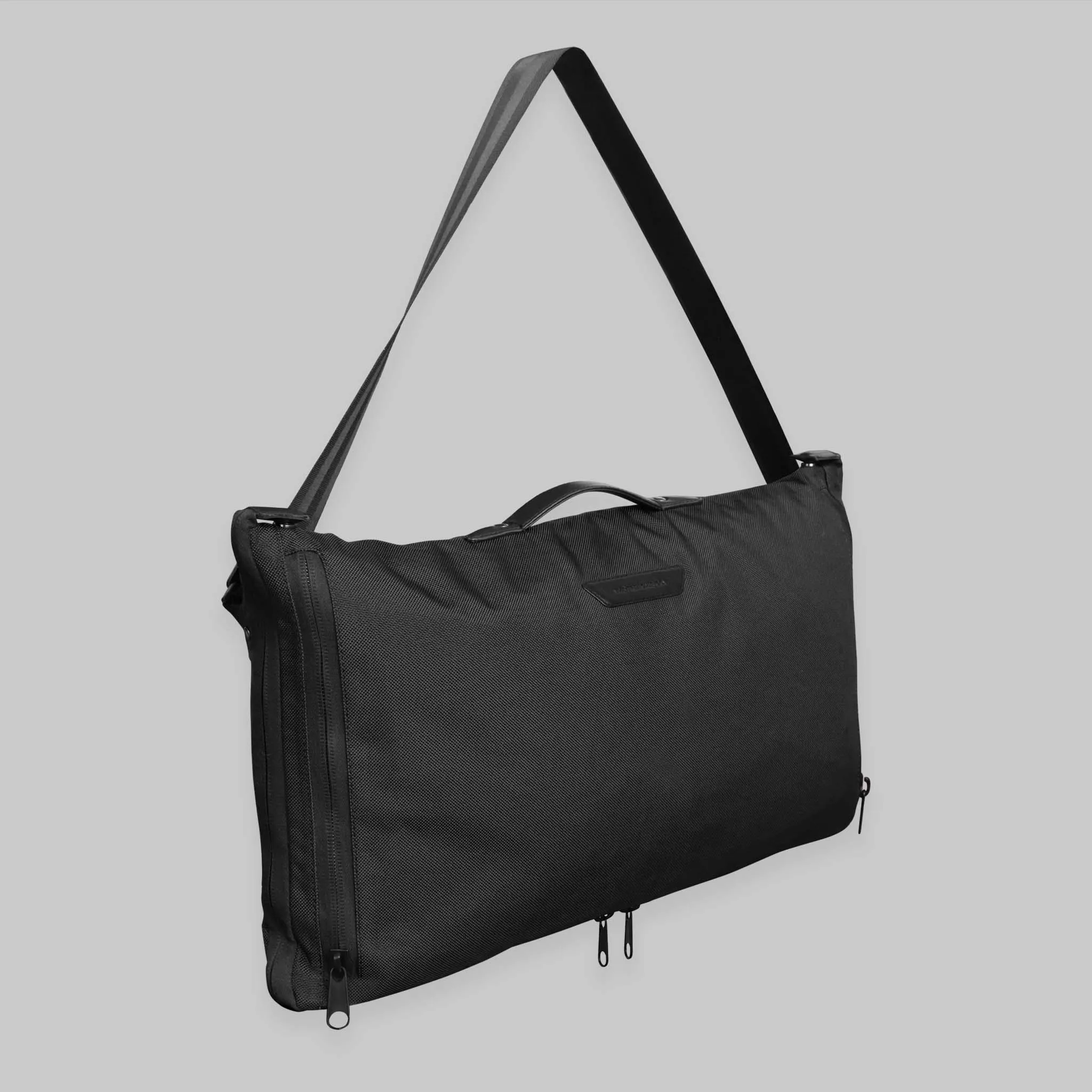 CLOSET BAG
