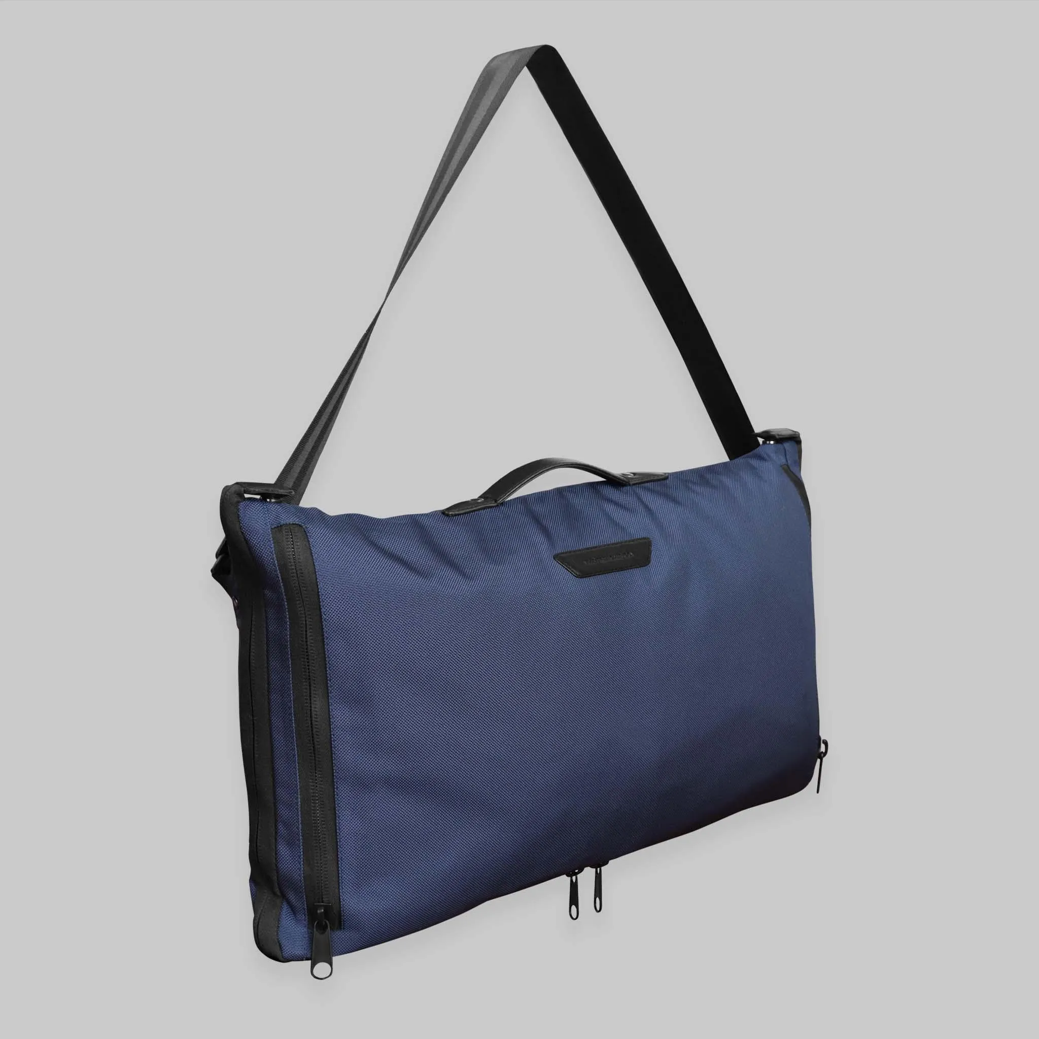 CLOSET BAG