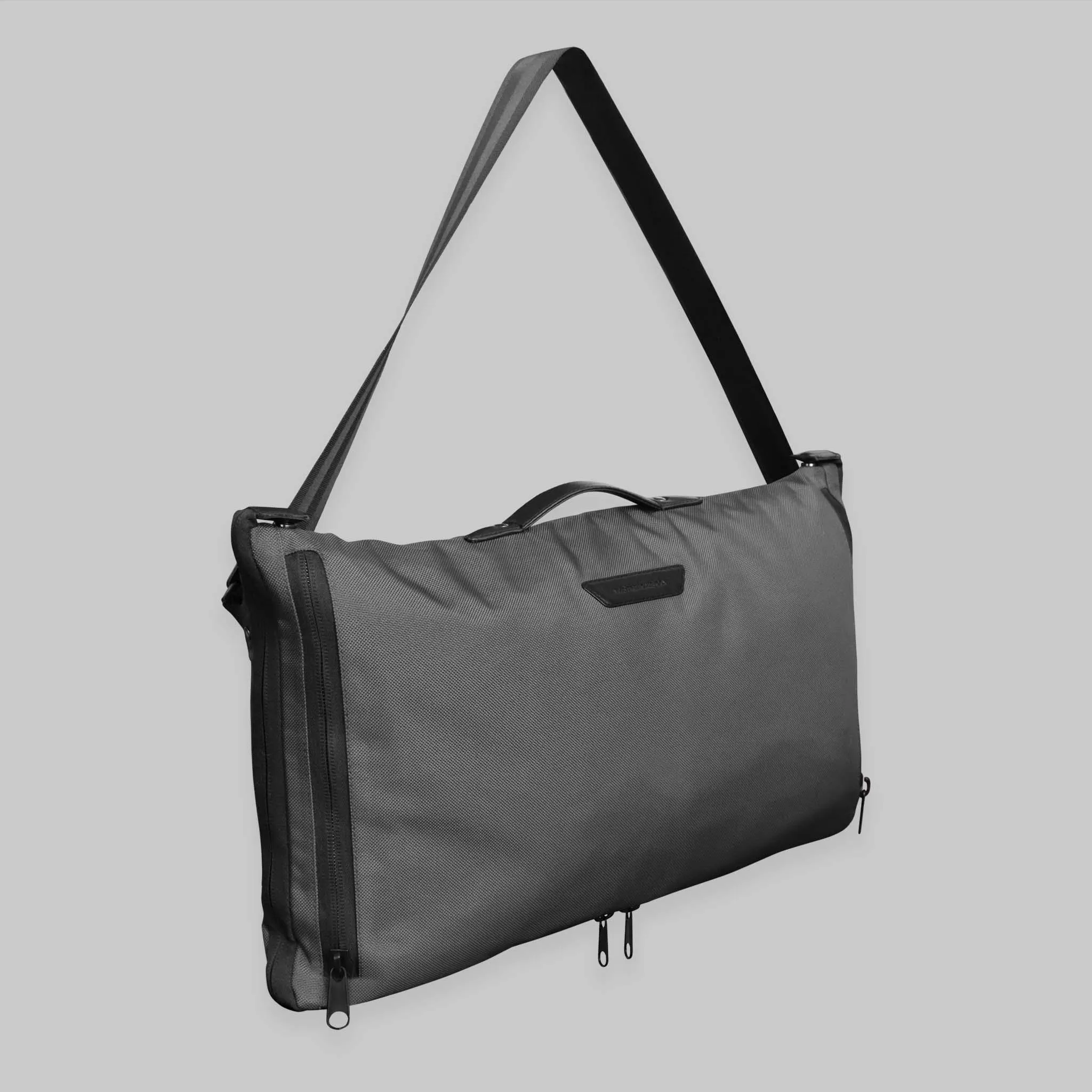 CLOSET BAG