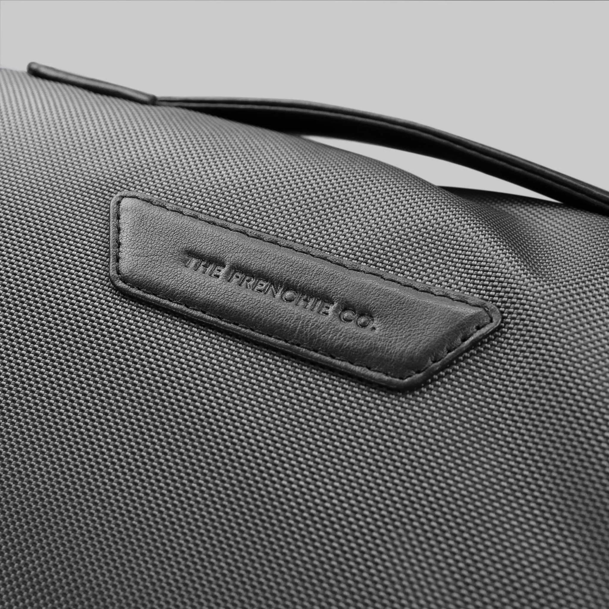 CLOSET BAG