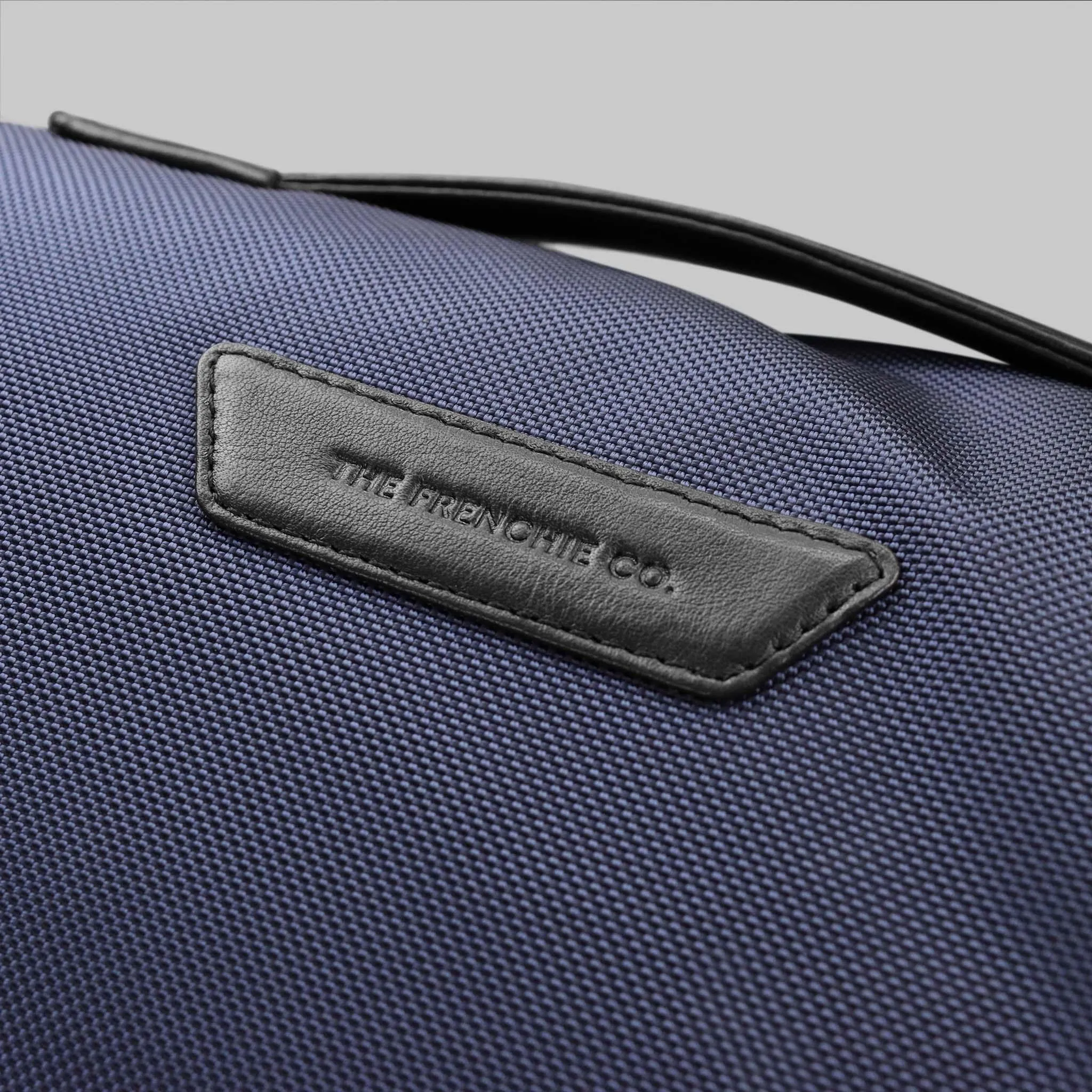 CLOSET BAG