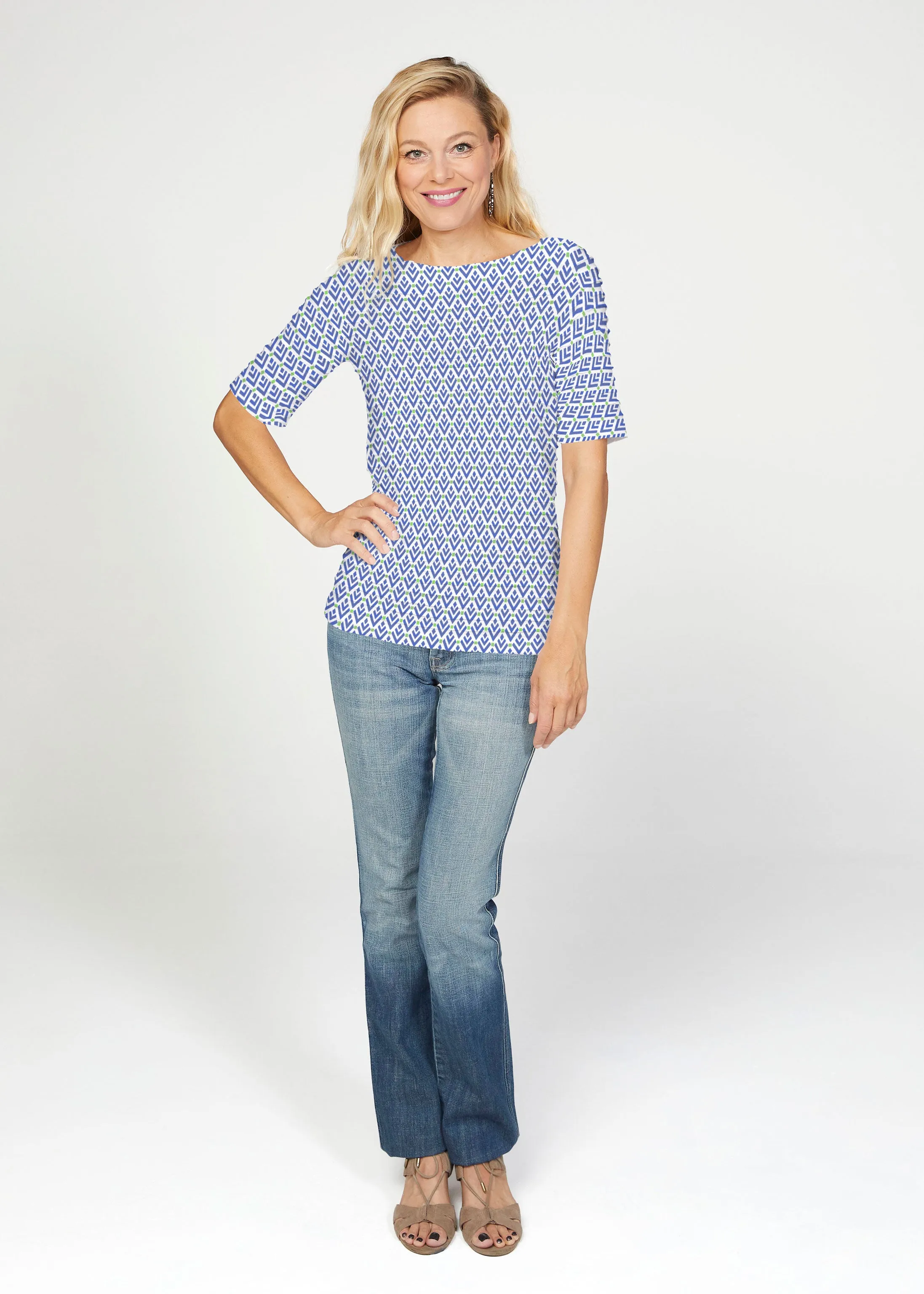Cosmo Geo (13568) ~ Banded Elbow Sleeve Boat Neck Top