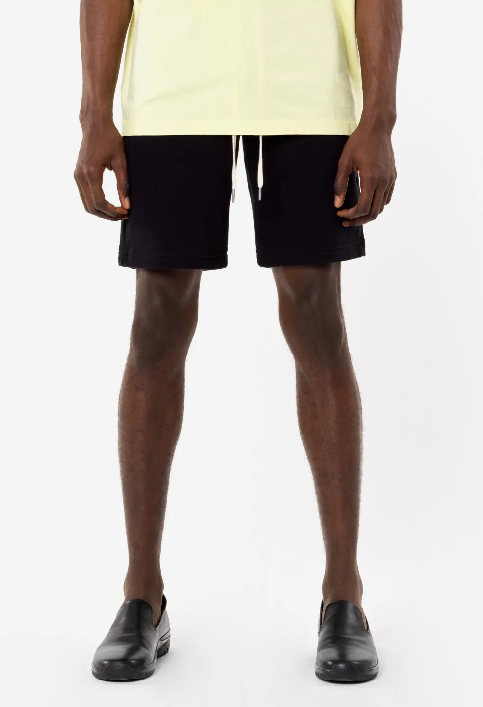 Crimson Shorts / Black