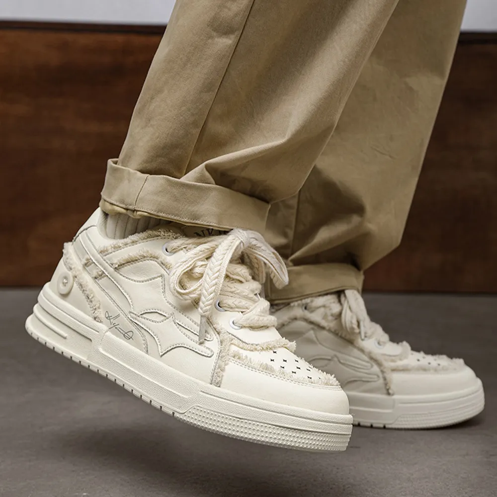 Cyber Envoy | Preppy Versatile Solid Color Sneaker