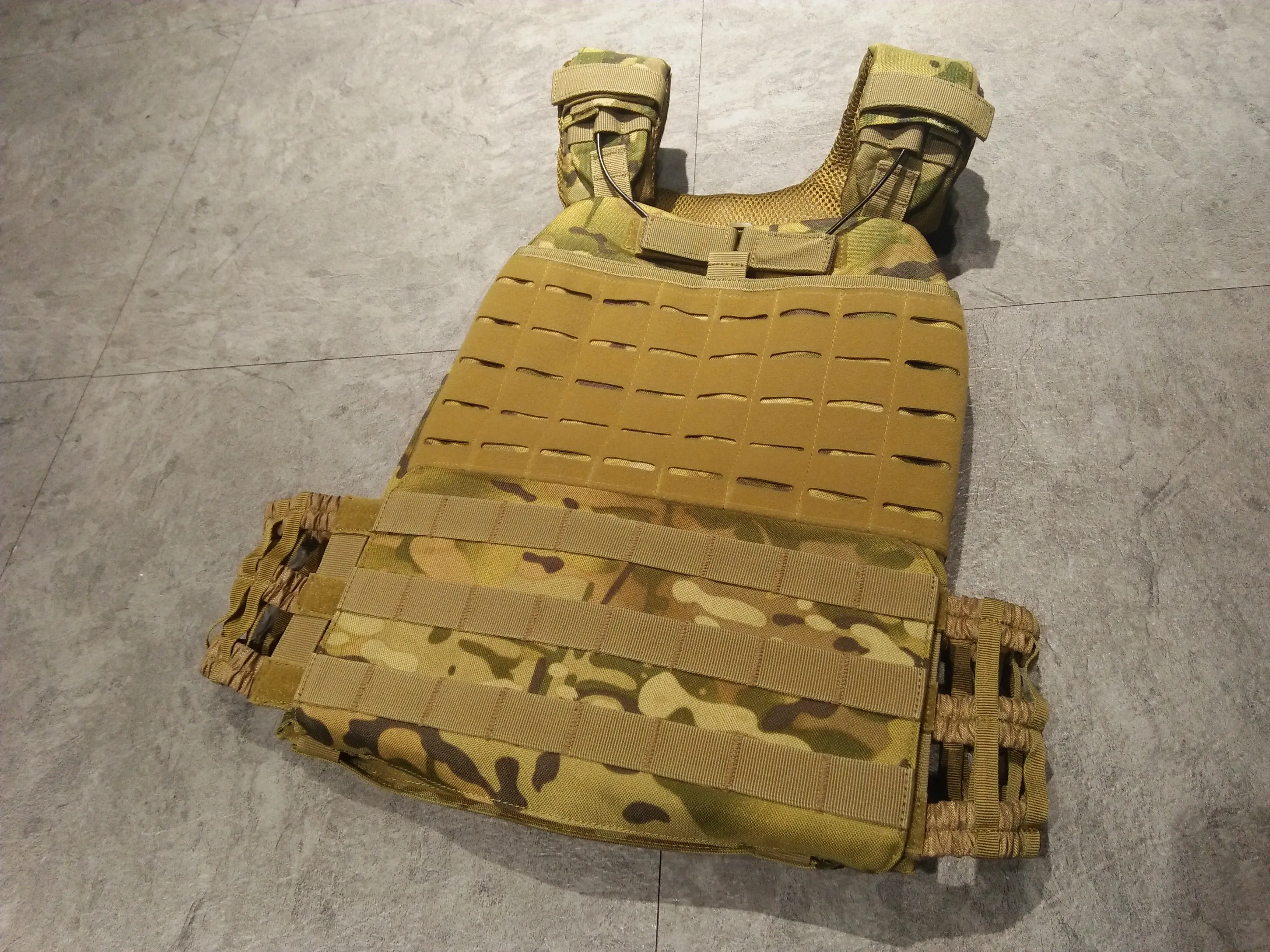 Endurance & Strength Training Tactical Weight Vest