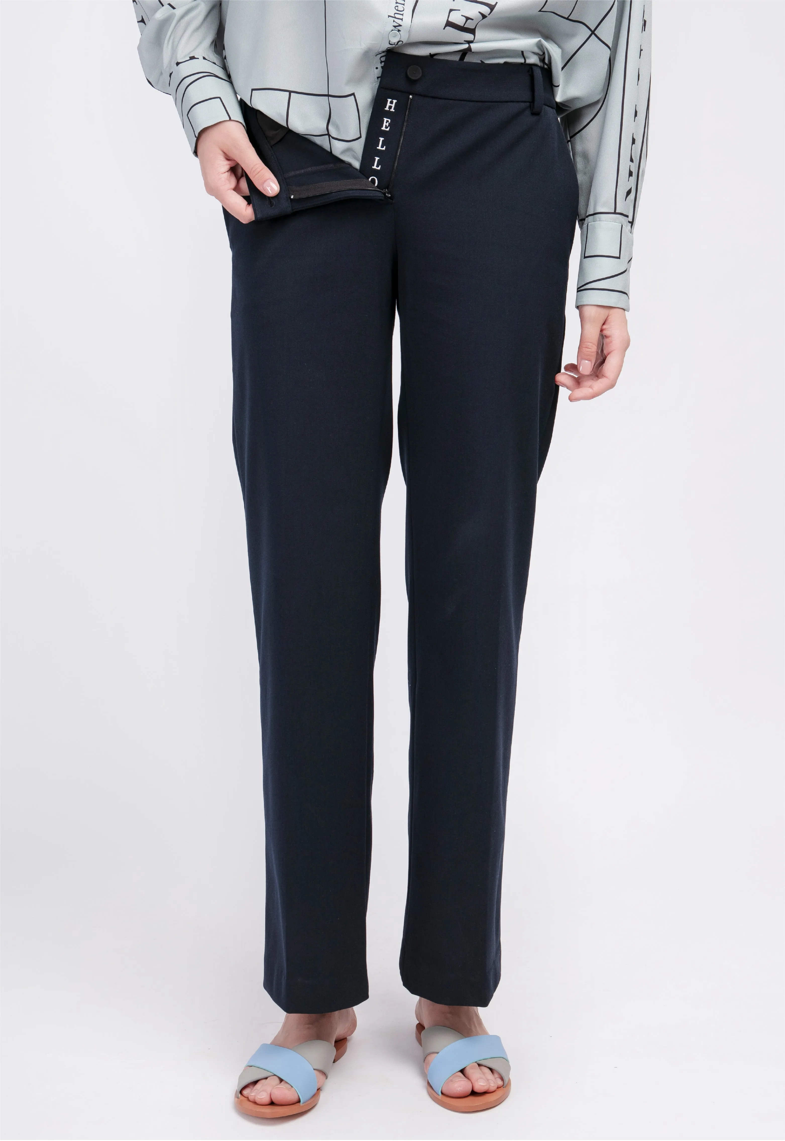 'HELLO' / Straight Fit Trousers • Navy