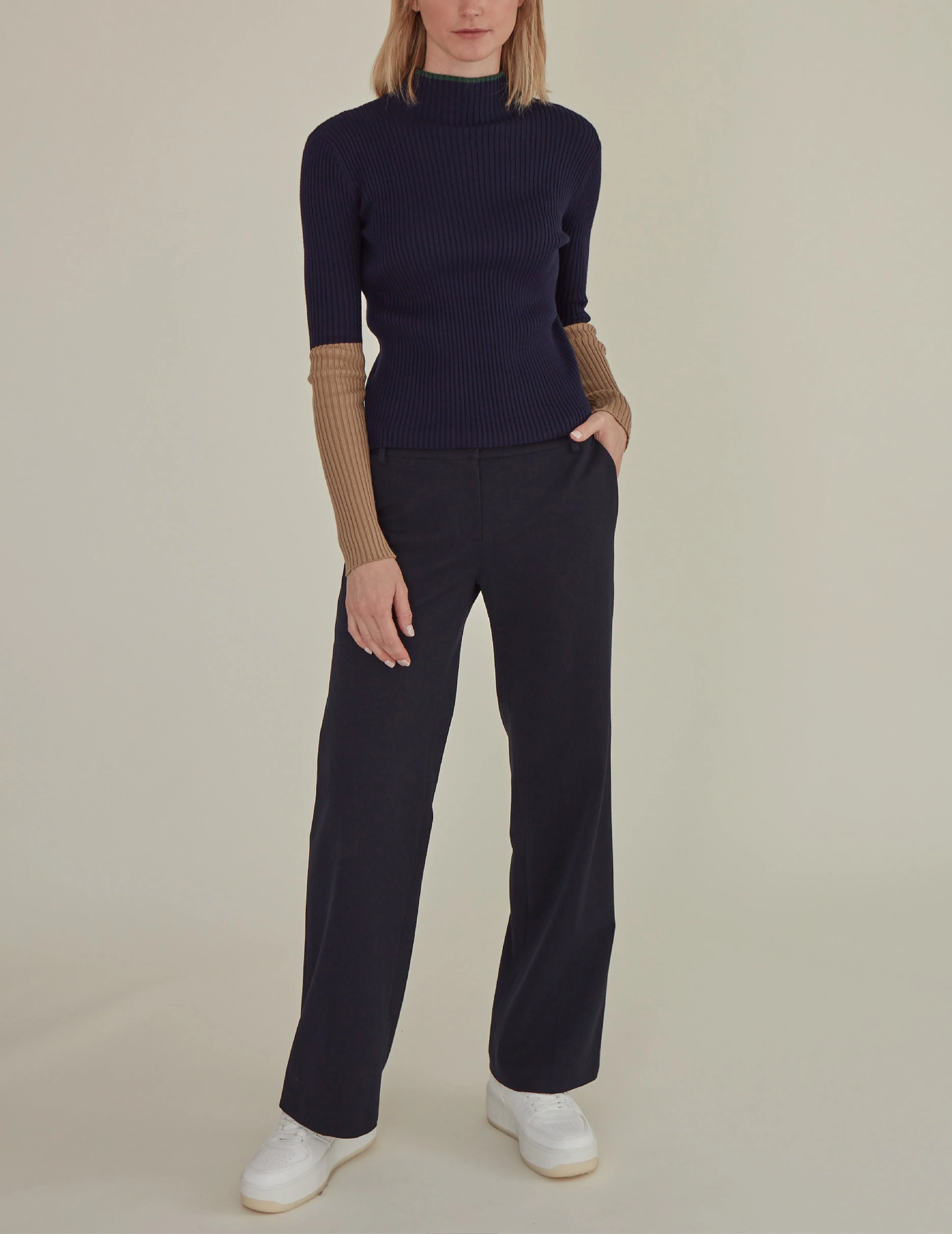 'HELLO' / Straight Fit Trousers • Navy