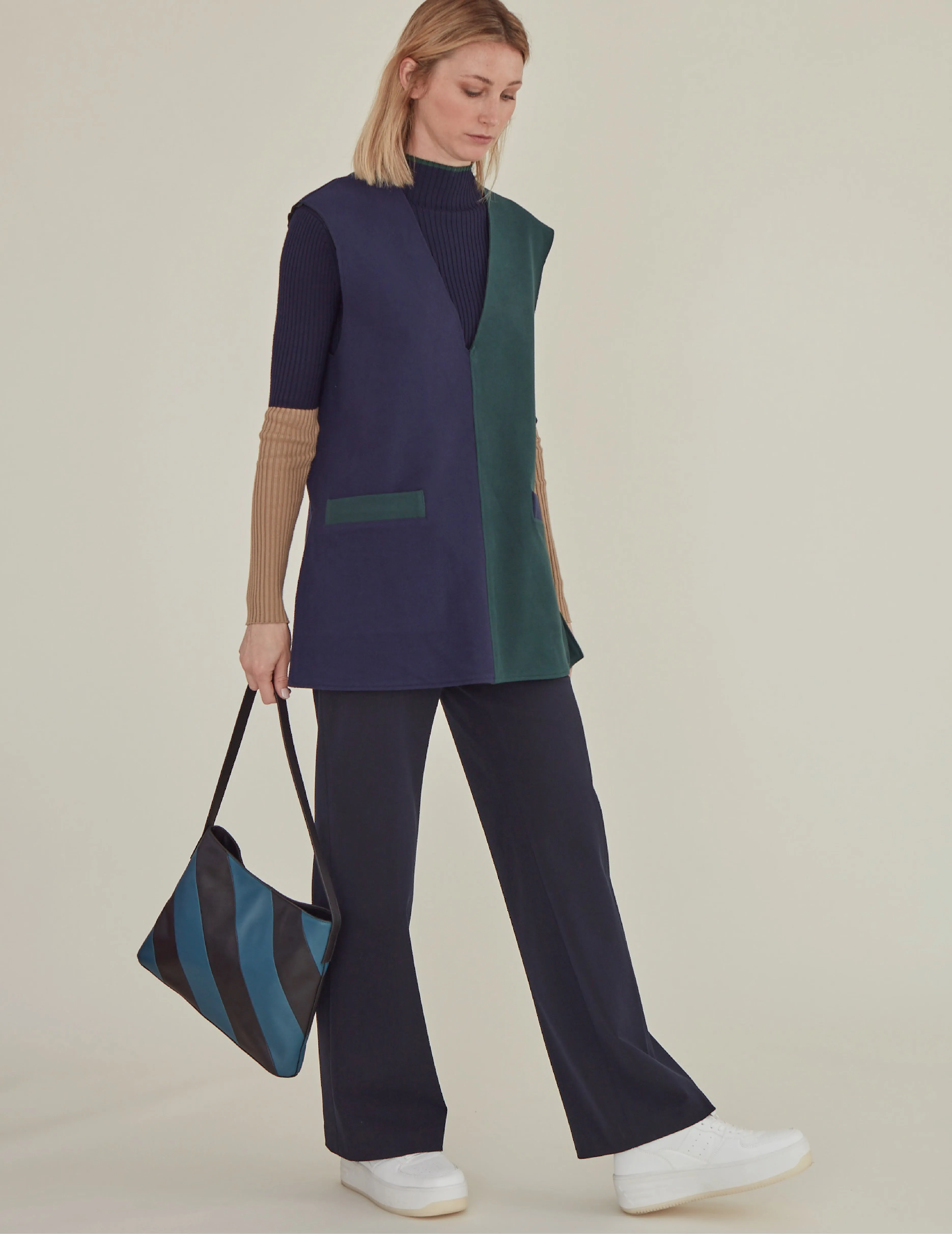 'HELLO' / Straight Fit Trousers • Navy