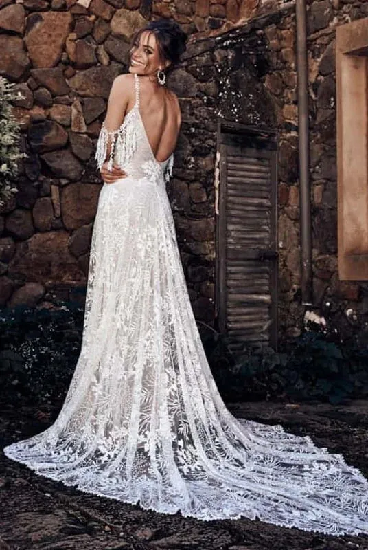 Ivory Bohemian Scoop Neckline Open Back Lace Wedding Dress  TN385