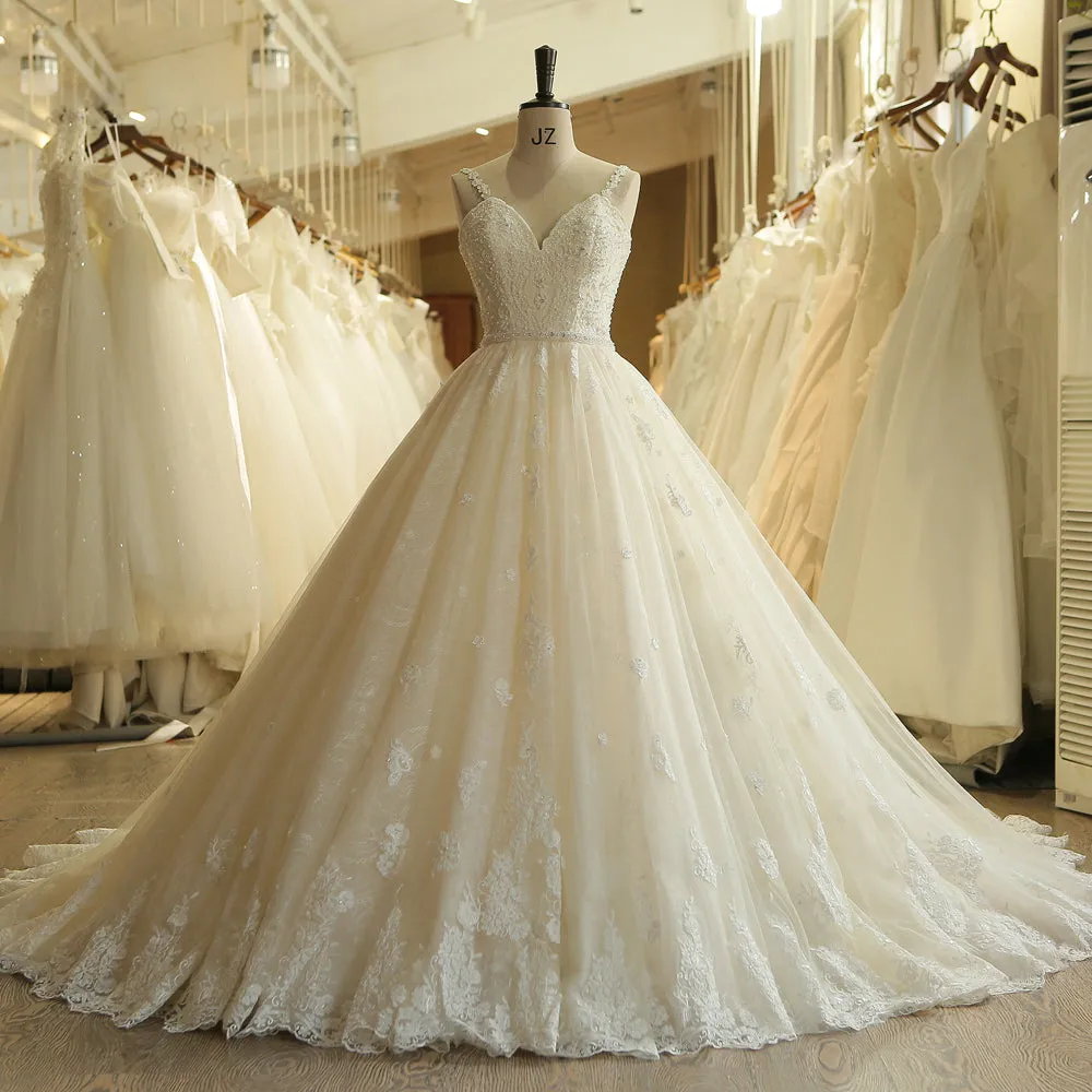 Lace Vintage Pearls Sweetheart Wedding Dress