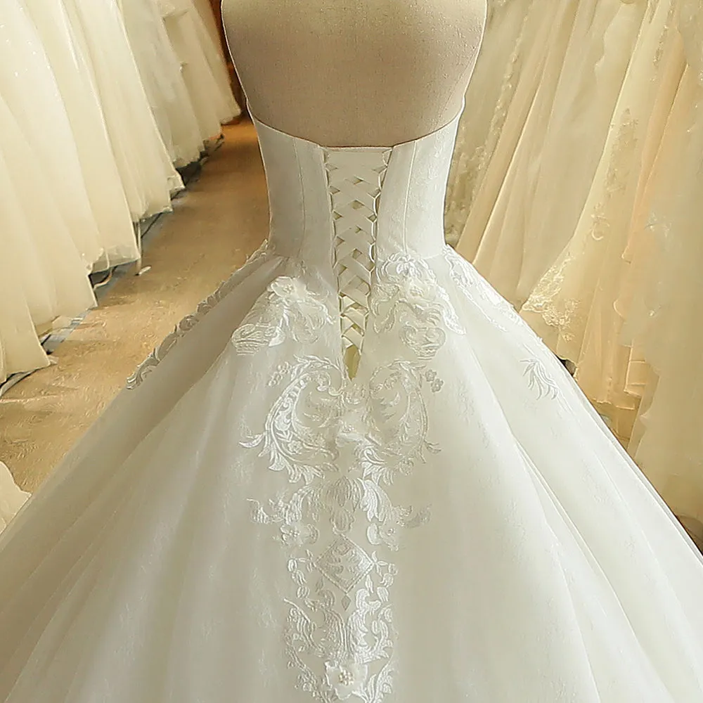 Lace Vintage Strapless Princess Wedding Dress
