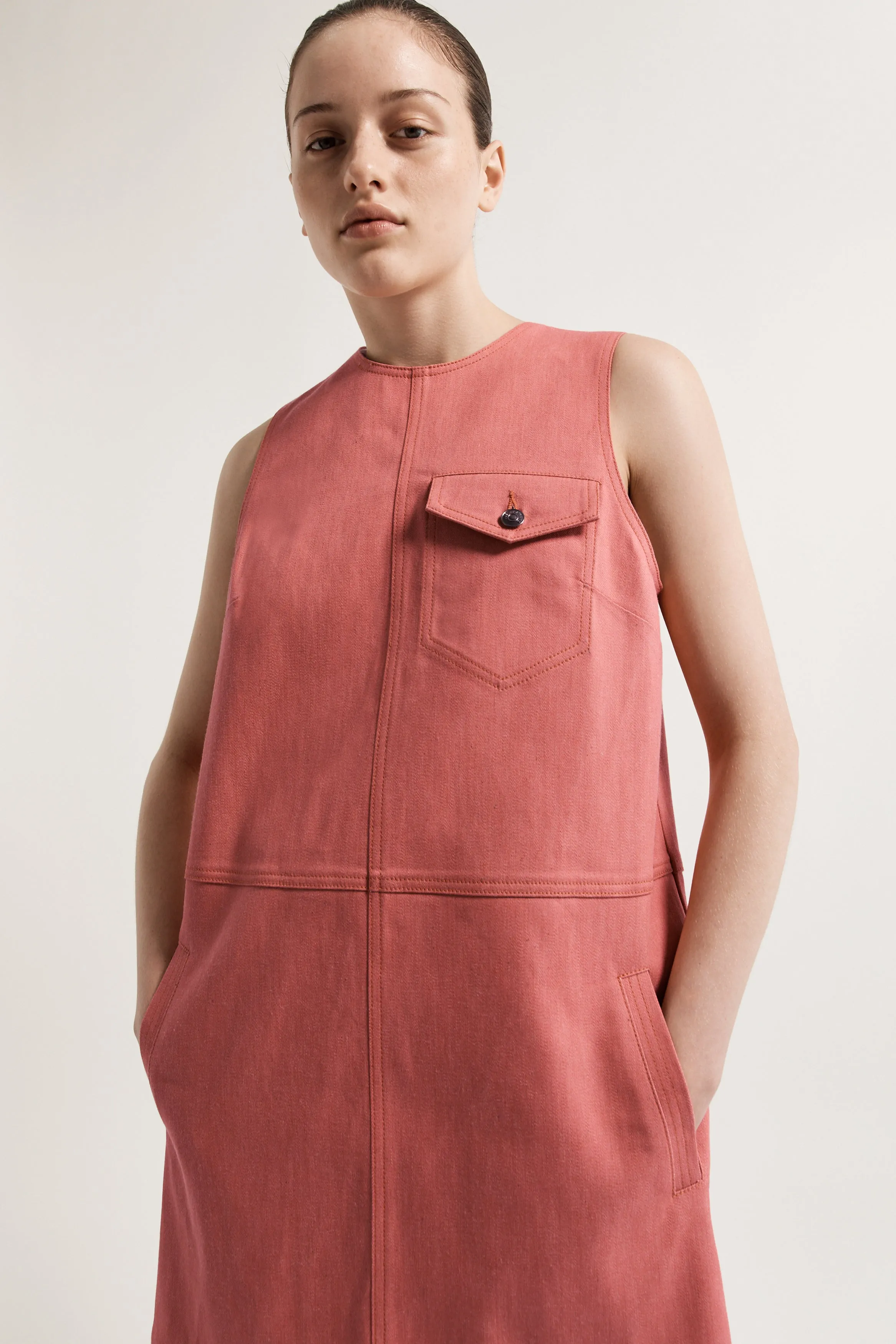 Leo Pinafore