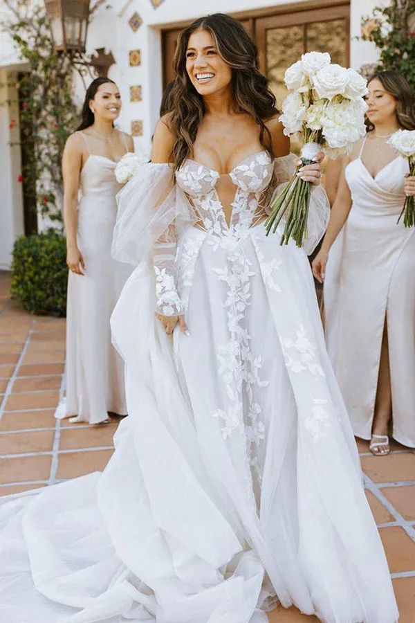 Off The Shoulder Long Sleeves Lace Appliques Bohemian Wedding Dress APW0417