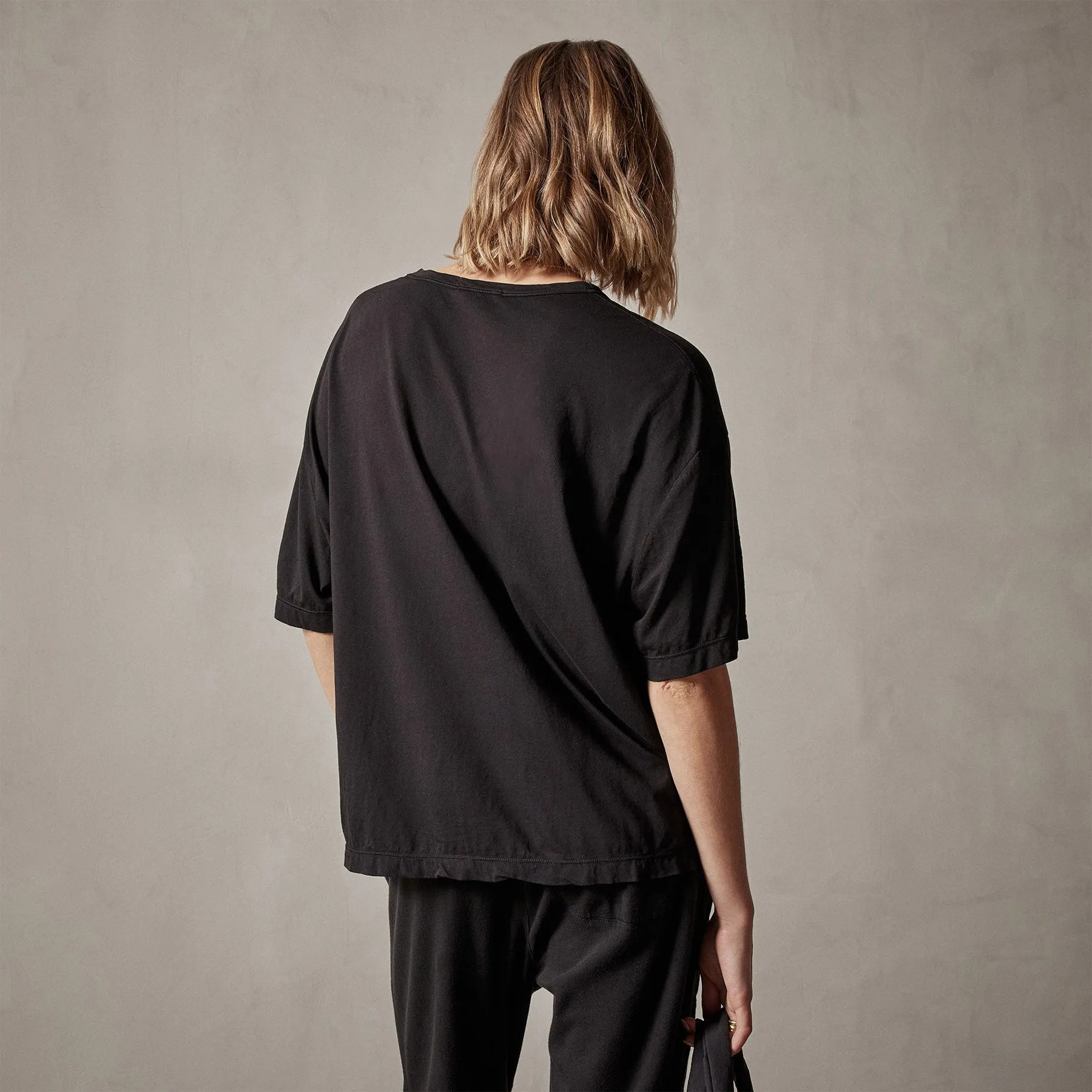 Oversized Boxy Tee - Black