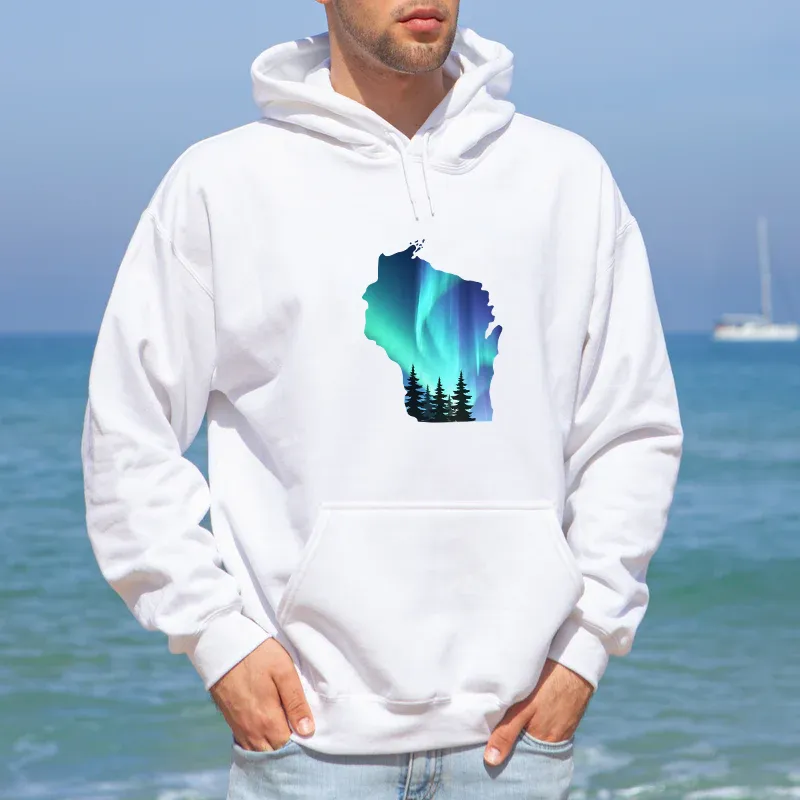 "Wisconsin Northern Lights" Men's Classic Hoodie