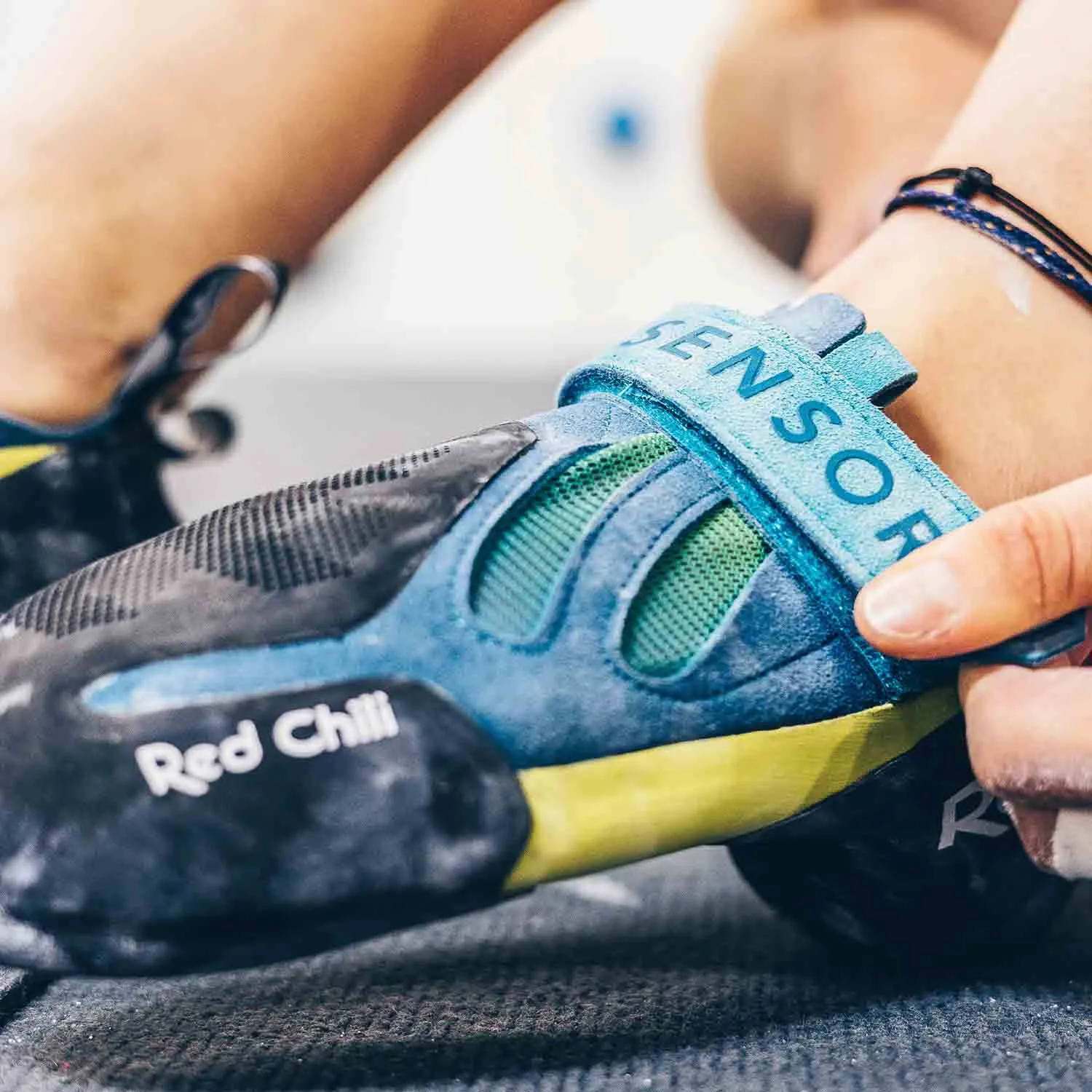 Sensor Rock Climbing Shoe
