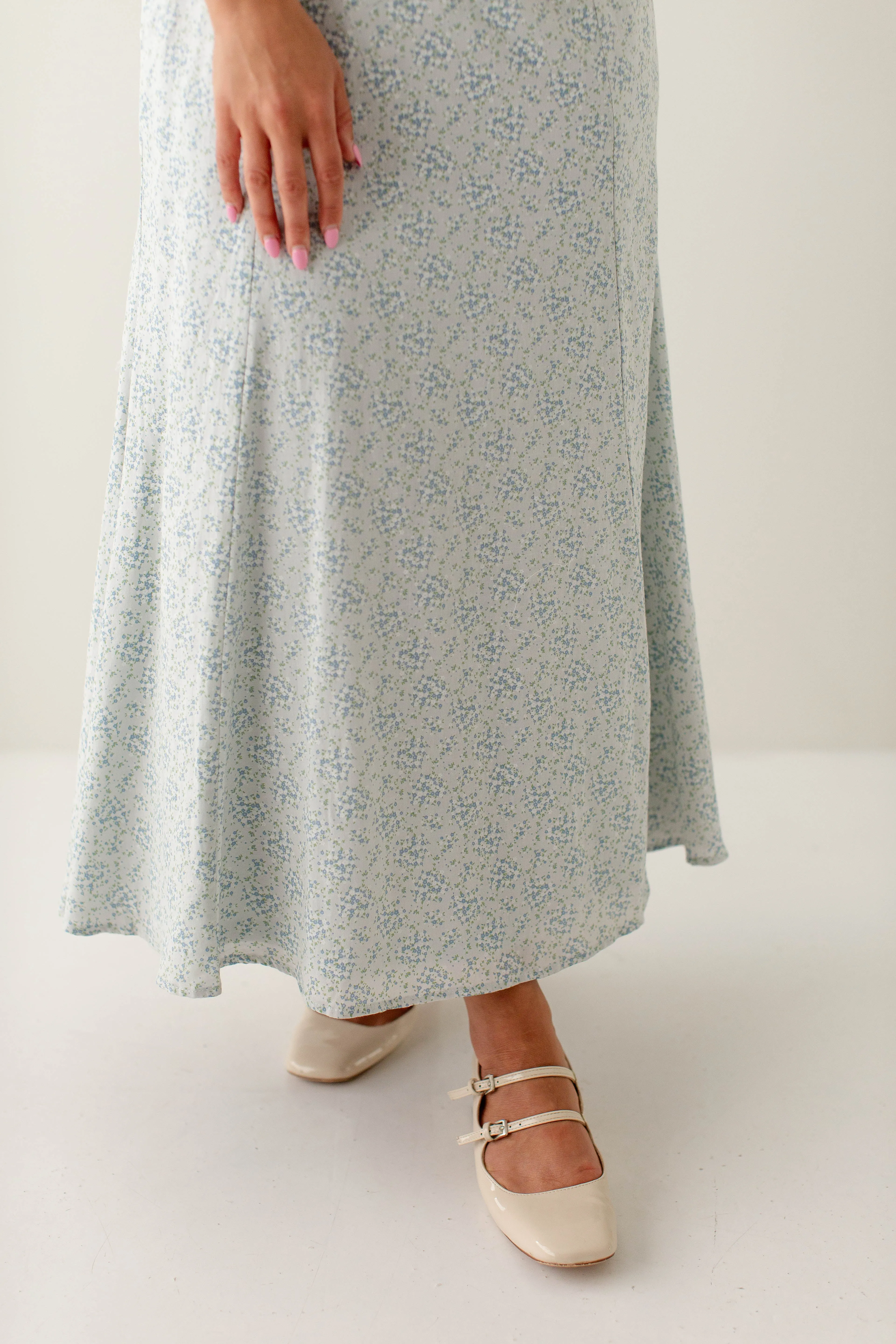'Serenade' Floral Button Down Puff Sleeve Midi Dress