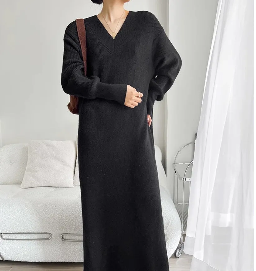 XIEYINSHE 2025Autumn and winter large size lazy wind v-neck long inner sweater skirt autumn and winter women's thickened loose bottoming knitted dress